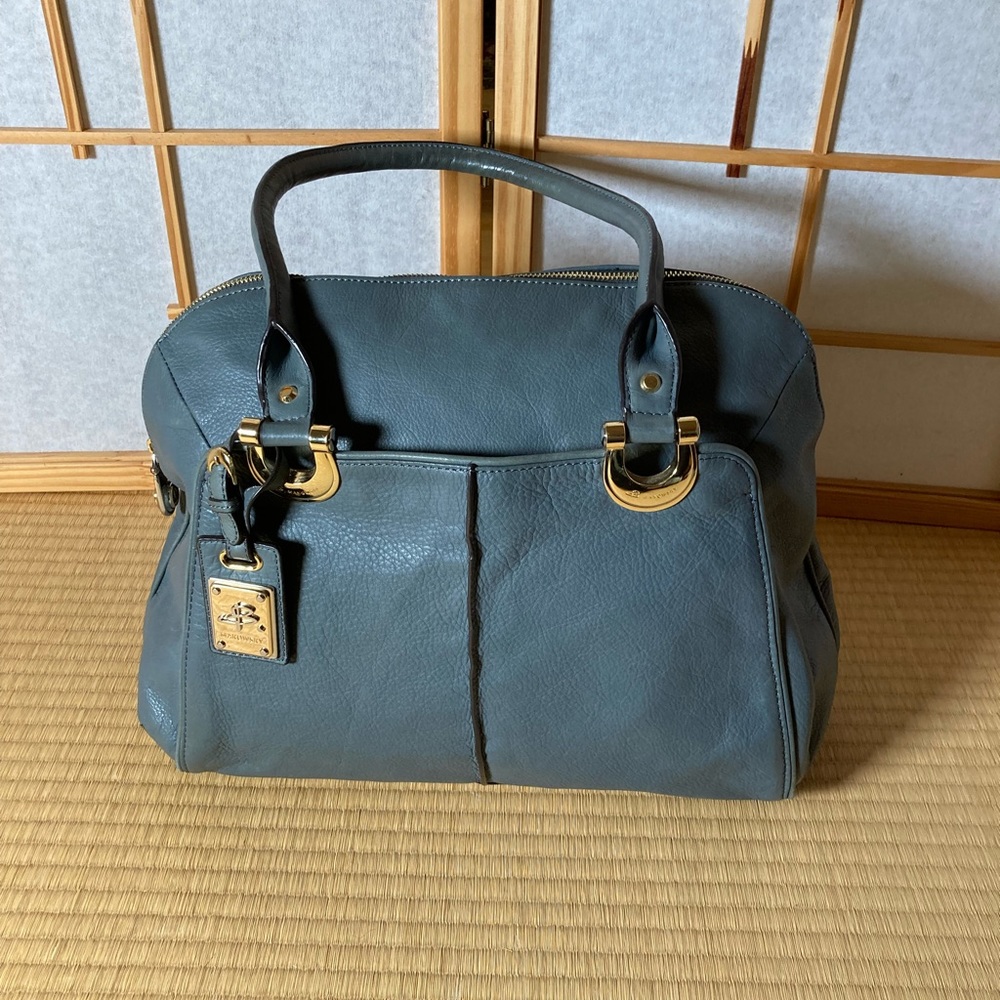 B. Makowsky purse